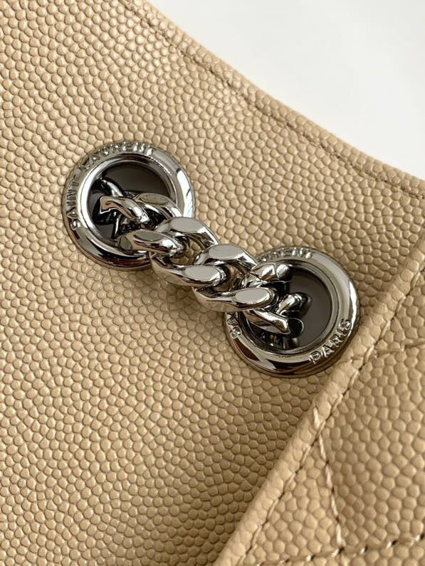 Amelia - YSL Bag - 3706