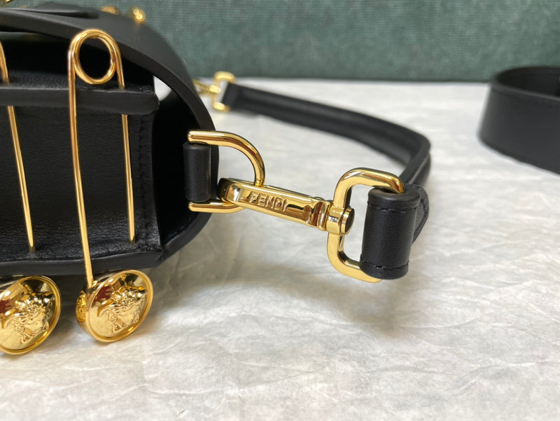 Amelia's Bag Gallery - VAR Bags - 226