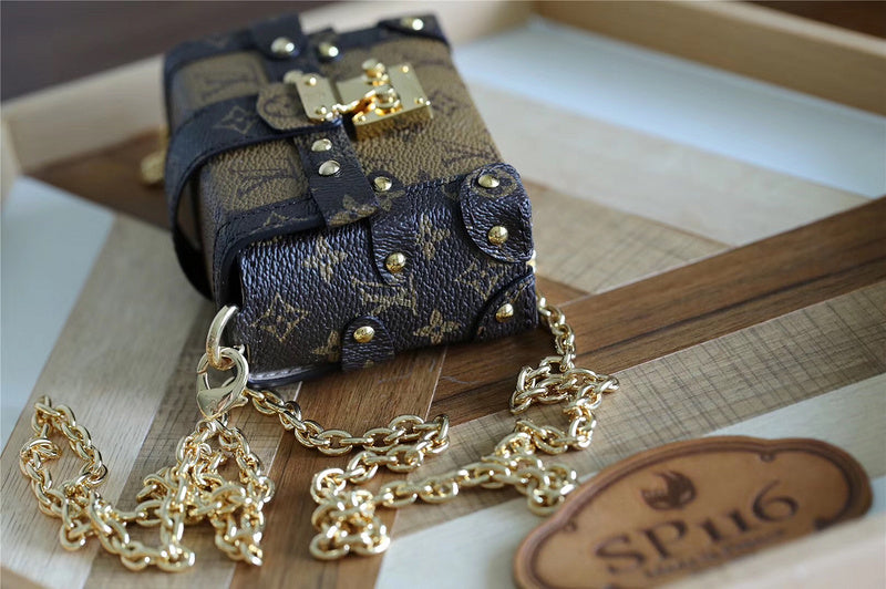 Fan Fashion Lu-Vi bags - 9319