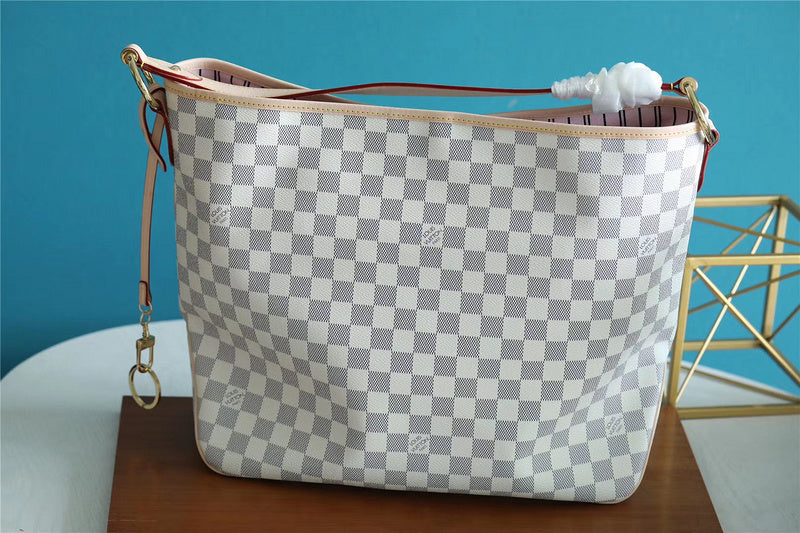 Fan Fashion Lu-Vi bags - 8021
