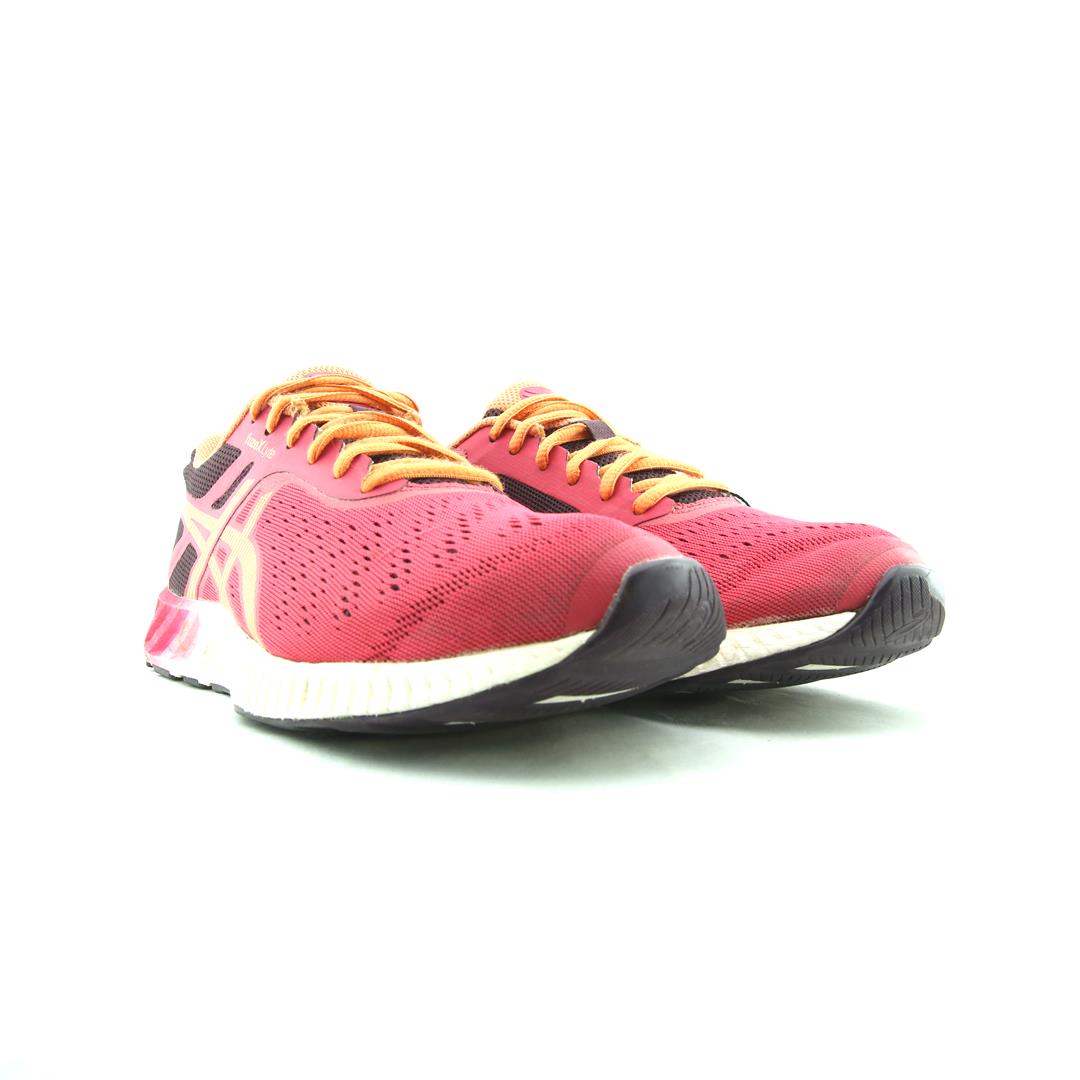 ASICS FUZEX LYTE