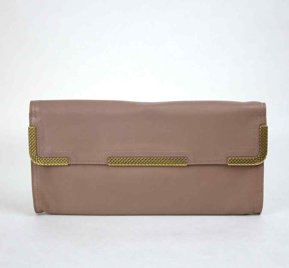 BOTTEGA VENETA Women's Leather Wristlet Clutch Bag  Detail
