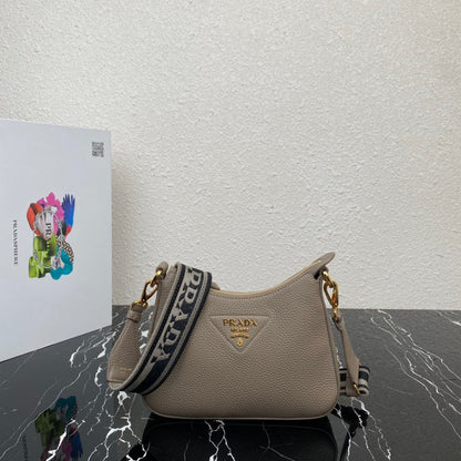 Amelia- PRDA  LUXURY BAGS - 823