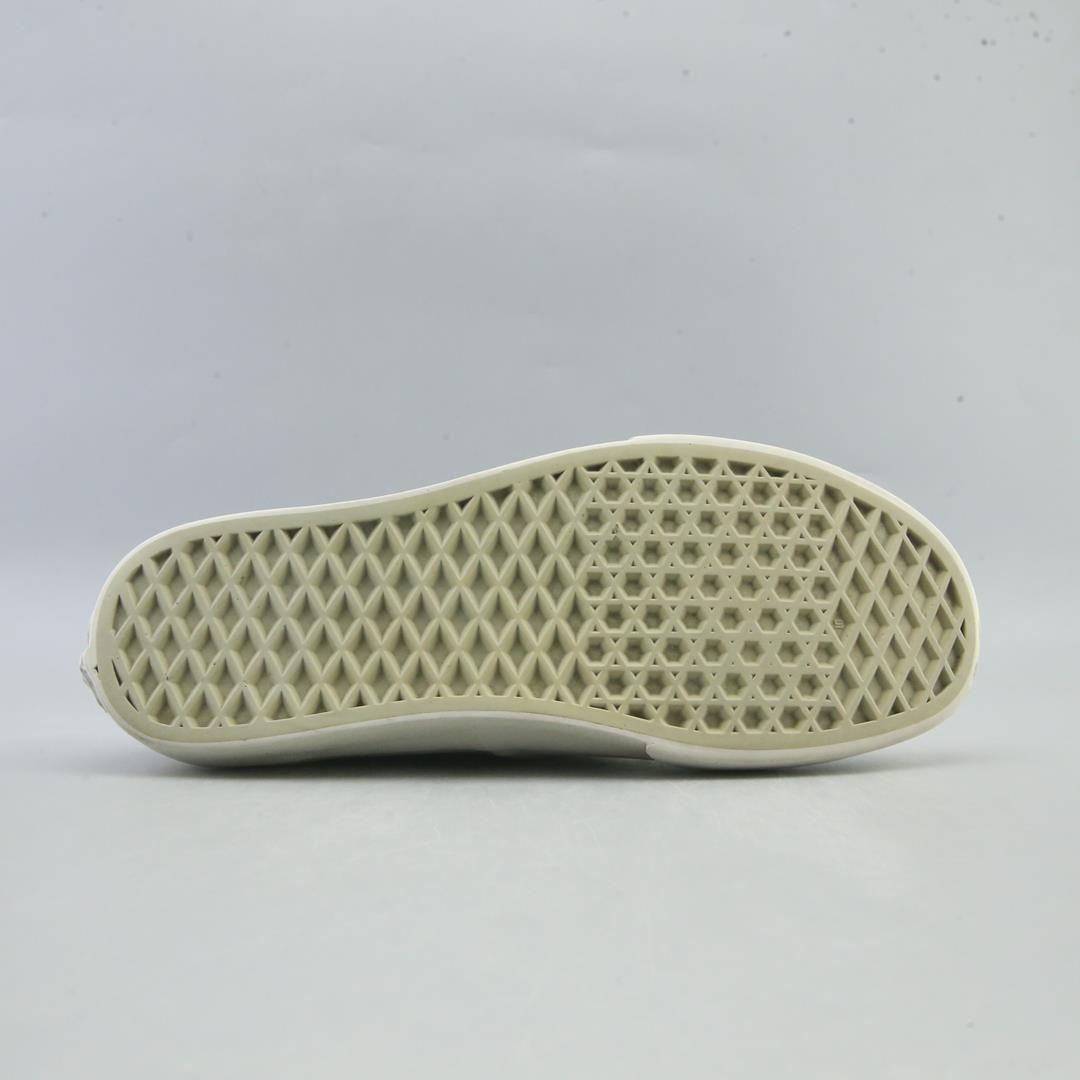 VANS AUTHENTIC