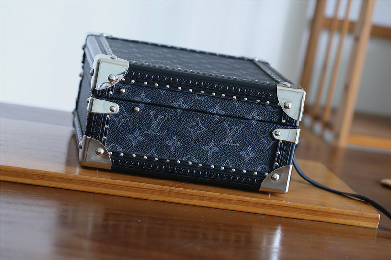 Fan Fashion Lu-Vi bags - 9543