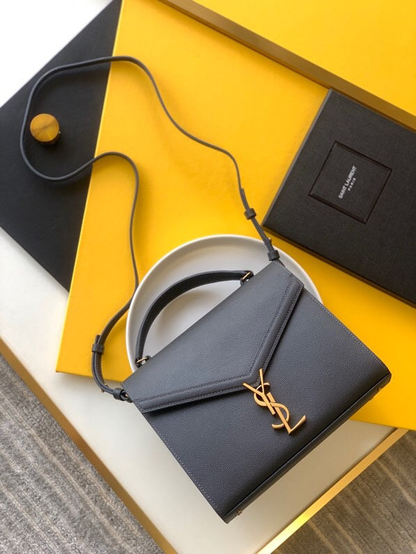 Amelia - YSL Bag - 3613