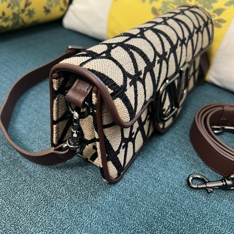 VAL LUXURY BAGS - FOR FASHION LOVERS  AFFORDABLE LUXURY BAGS- 417