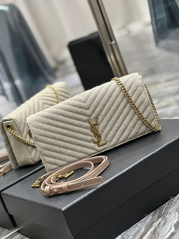 Amelia - YSL Bag - 3979