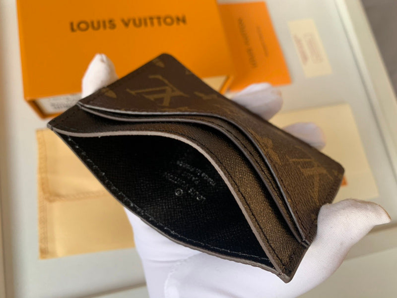 Amelia- LOV  Luxury  Wallets - 707