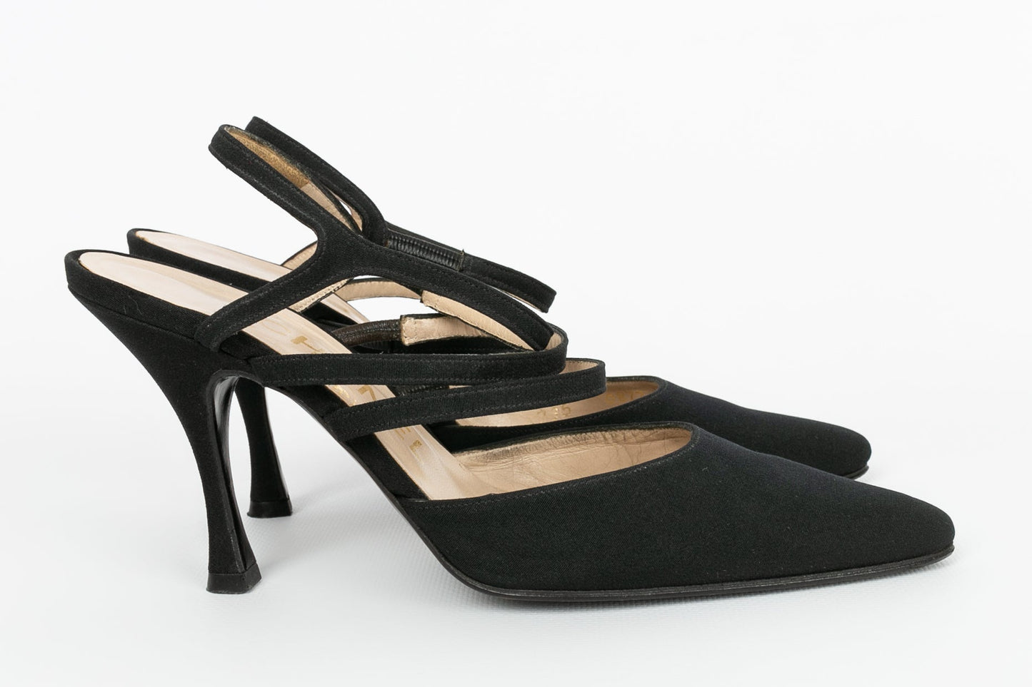 Escarpins noirs Chanel