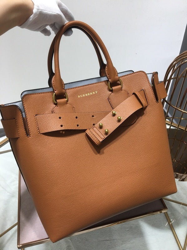Burberry Bags - Bagsattire   380