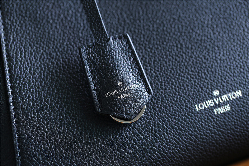 Fan Fashion Lu-Vi bags - 8248