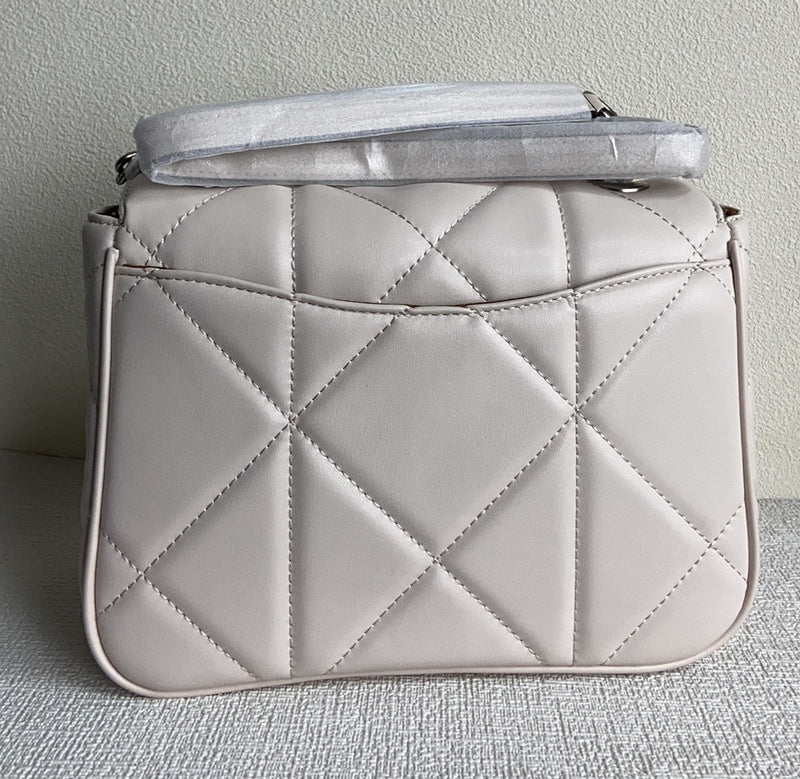 Amelia-i CAH Bags - 138