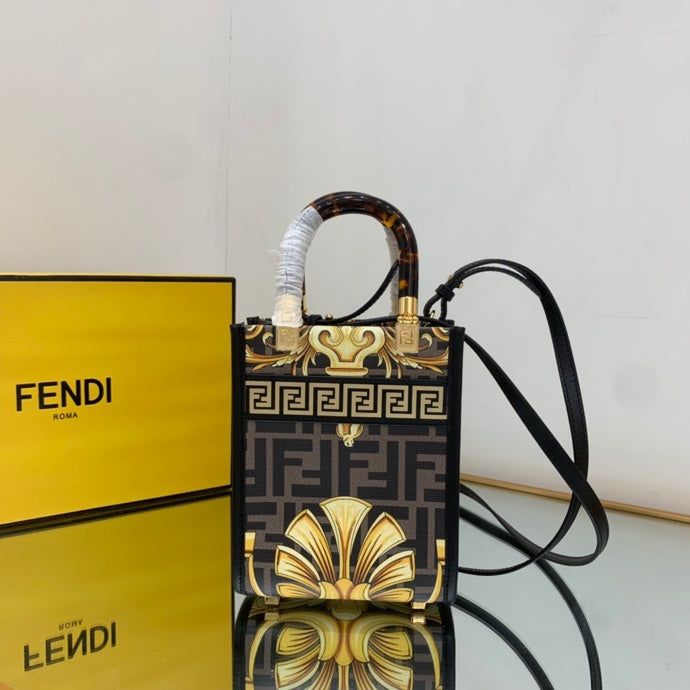 Amelia's Bag Gallery - VAR Bags - 182