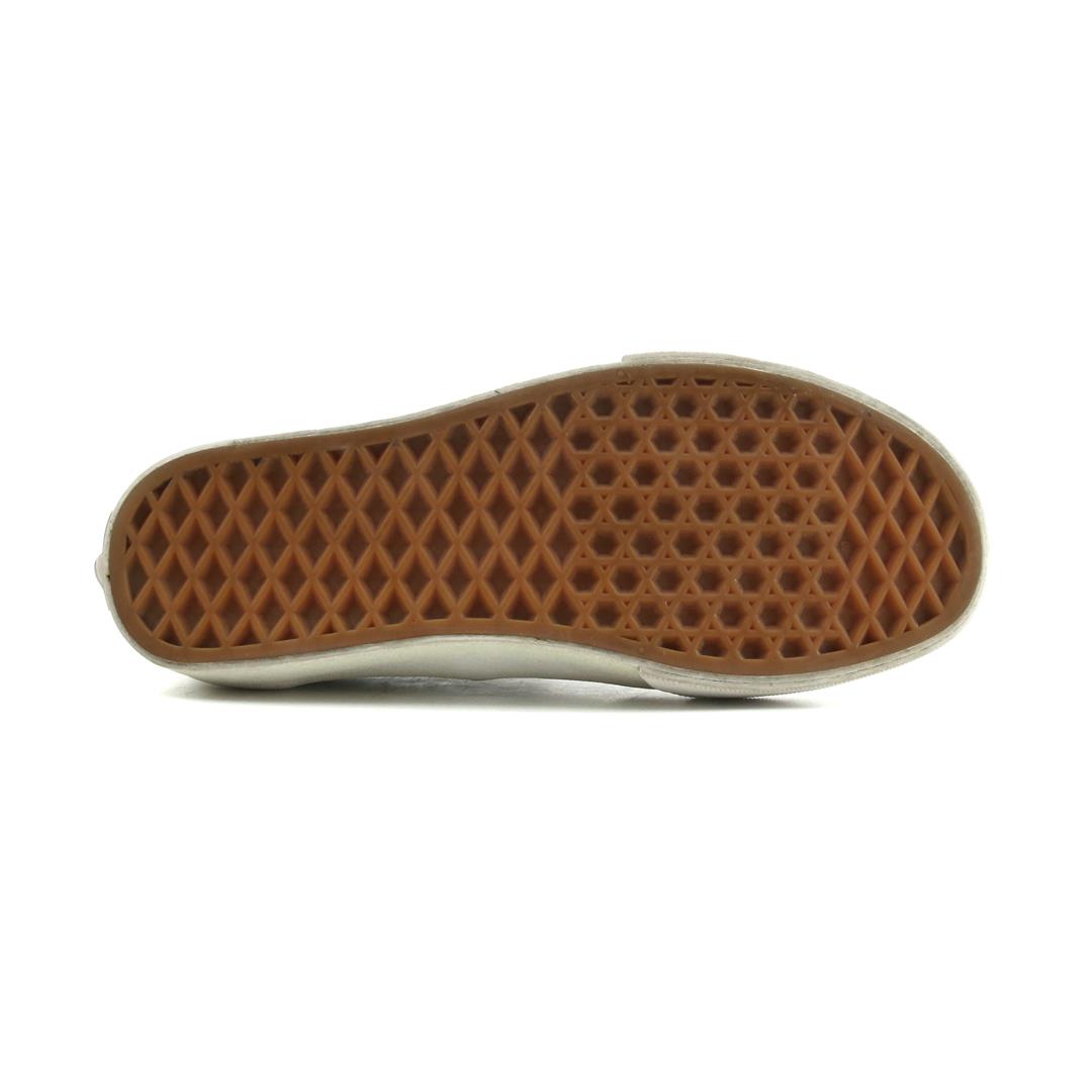 VANS AUTHENTIC