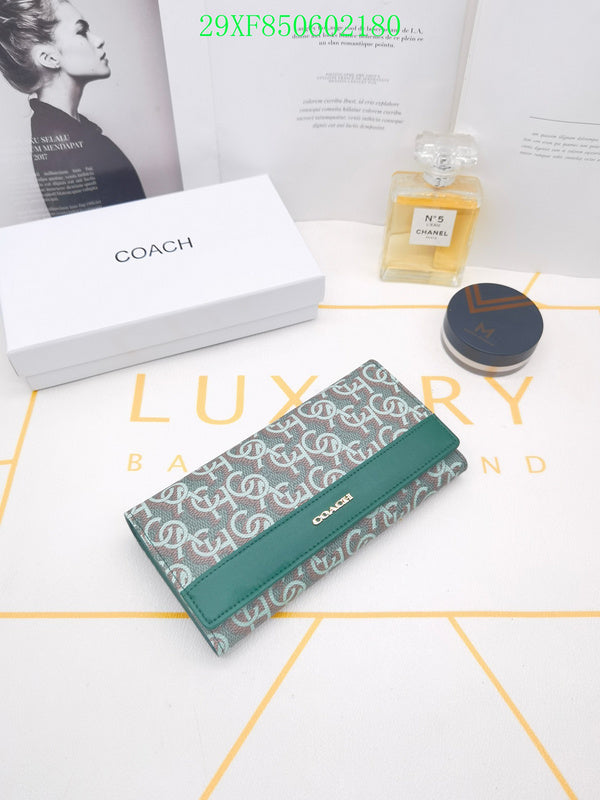 Amelia - CAH Wallet - 005