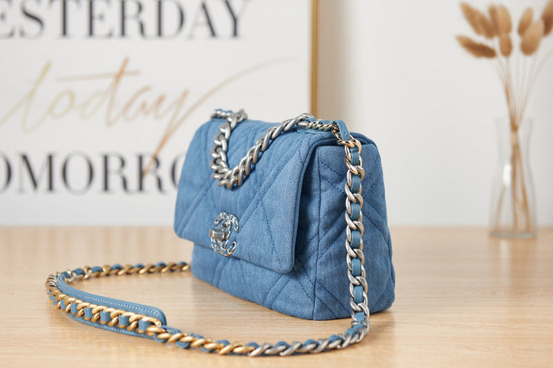 Amelia - CHL Bags - 2015
