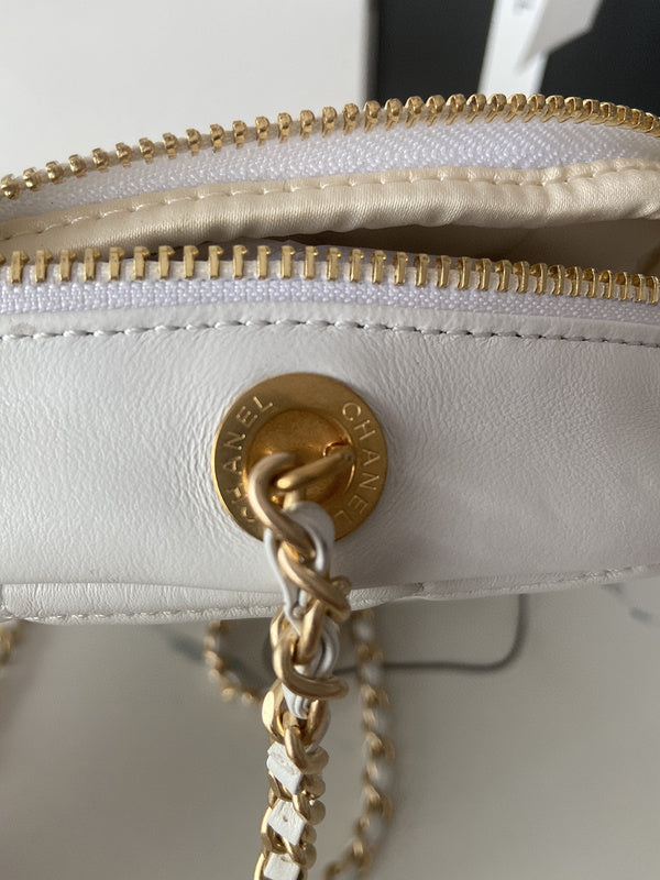 Wellow Bags - Chanel - Bags  - 321