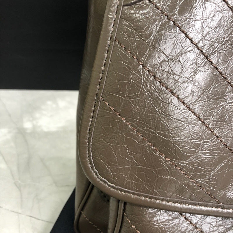 Amelia - YSL Bag - 4043