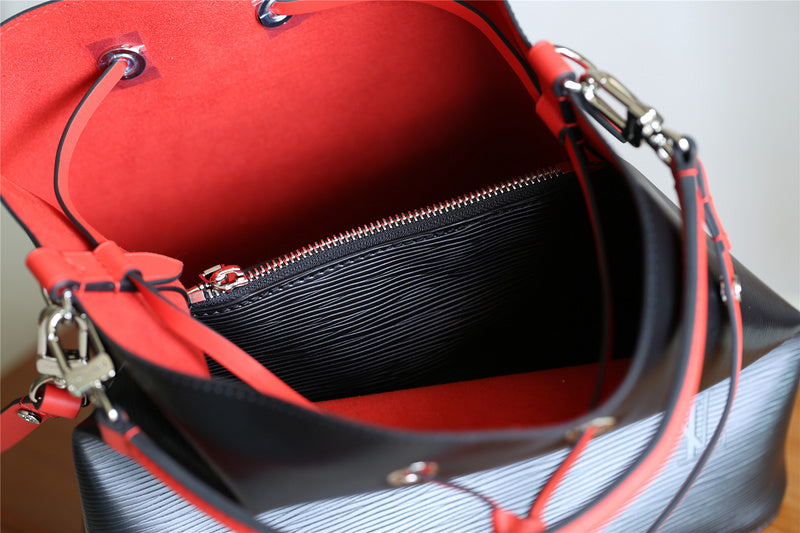 Fan Fashion Lu-Vi bags - 8567