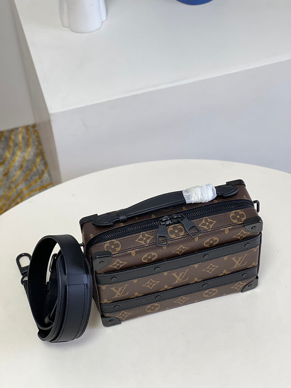 Fan Fashion Lu-Vi Bags - 16941