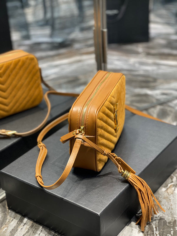 Amelia - YSL Bag - 1437