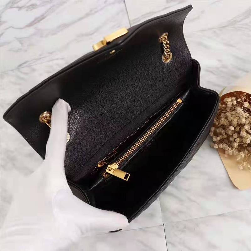 Amelia - YSL Bag - 2823