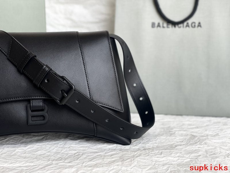 Amelia- BG Hourglass Bags - 035