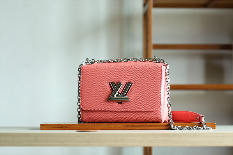 Fan Fashion Lu-Vi bags - 8501