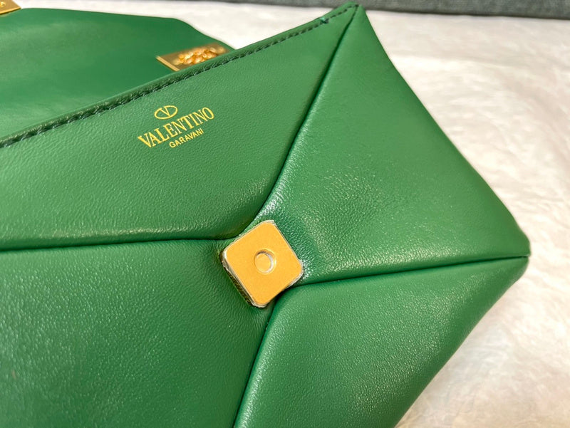 Amelia's Bag Gallery - VEL Bags - 1174