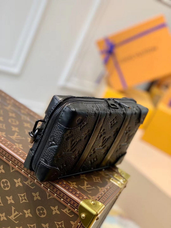 Fan Fashion Lu-Vi Bags - 16839