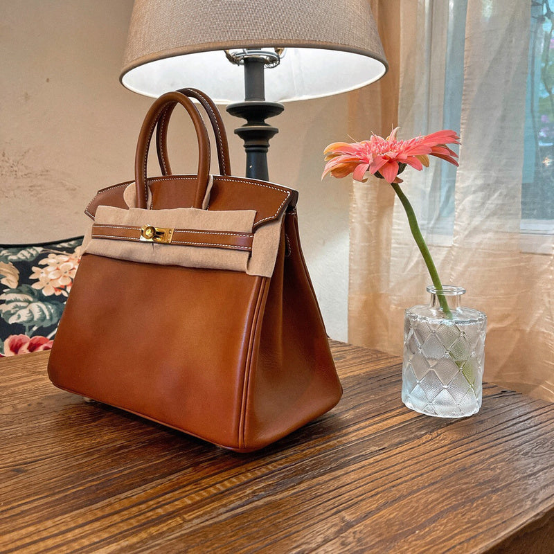 Amelia - HMS Bags - 1750