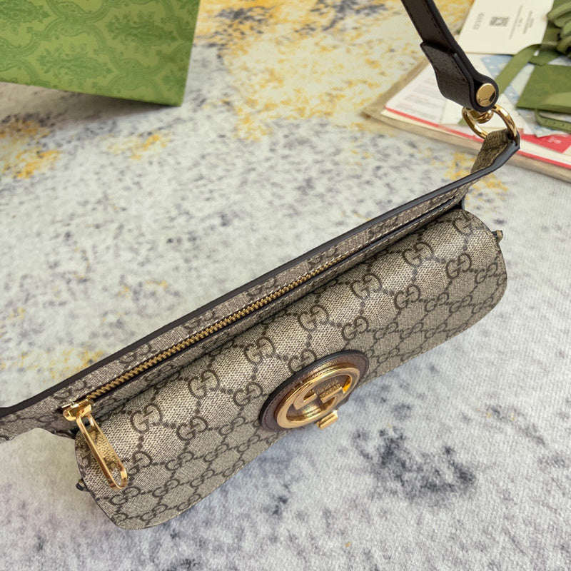 Amelia Fashion - GCI Bags - 2011