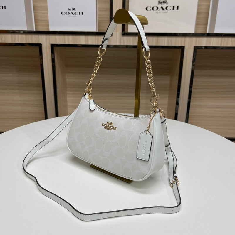 Amelia- CAH Bags - 740