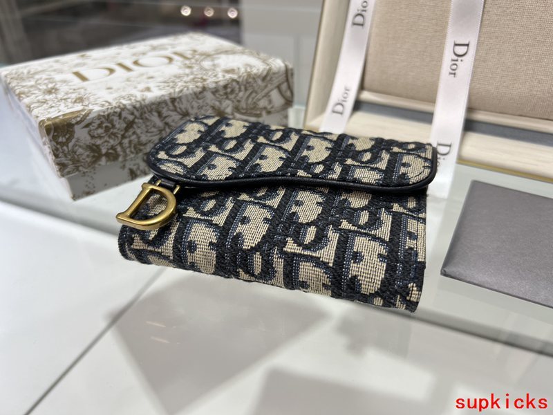 Amelia- Mix Wallets - 238