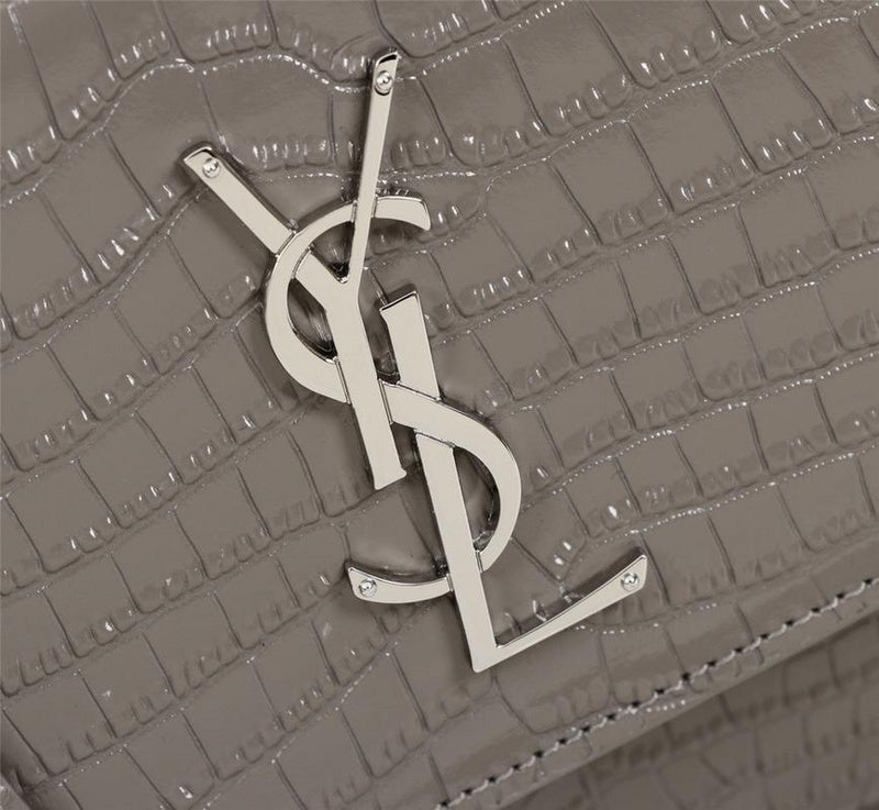 Amelia - YSL Bag - 2541
