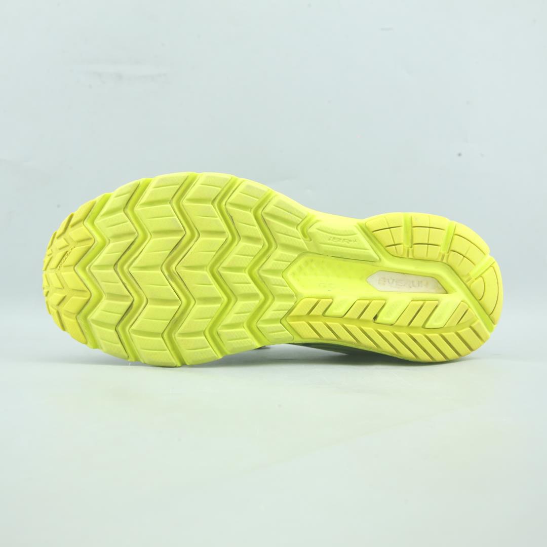 SAUCONY TRIUMPH ISO 3