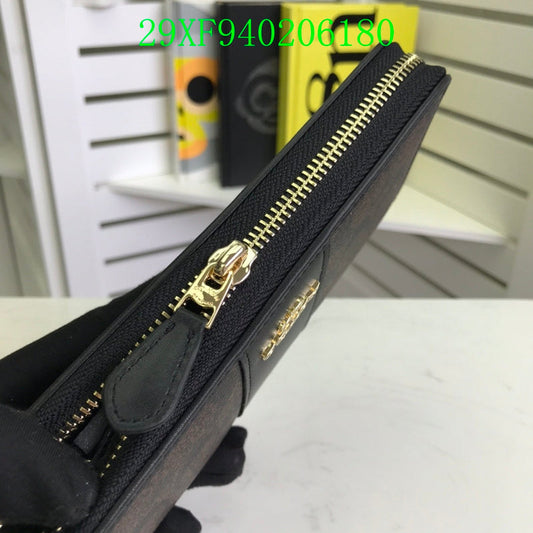 Amelia - CAH Wallet - 014
