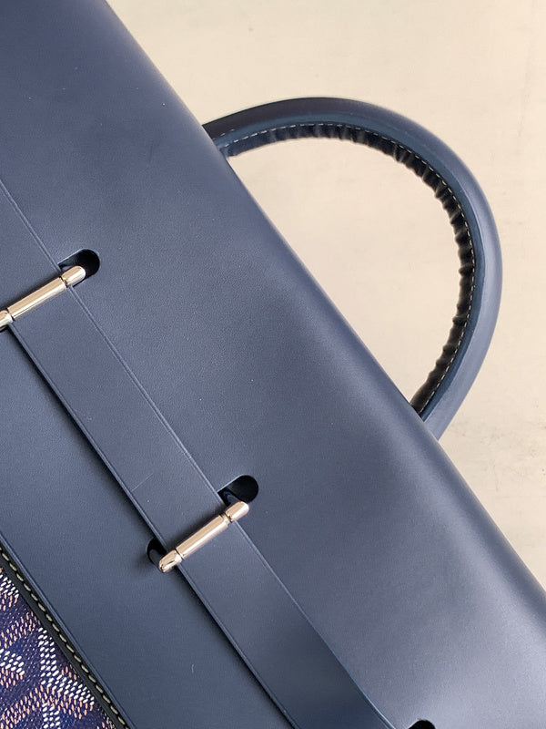 Amelia- G-YARD BAGS - 001