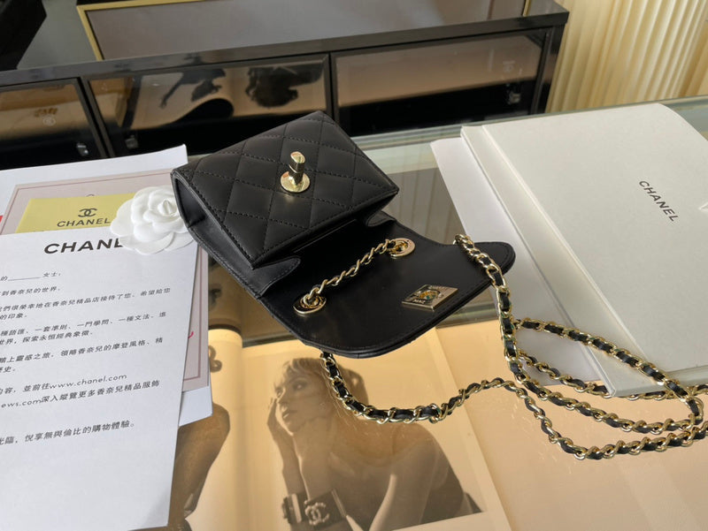 Wellow Bags - Chanel - Bags  - 326
