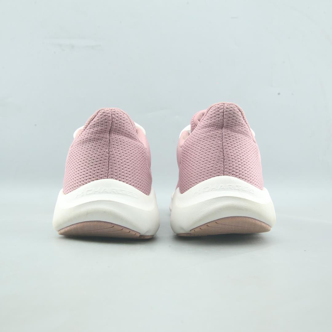 UNDER ARMOUR CHARGED PURSUIT 3