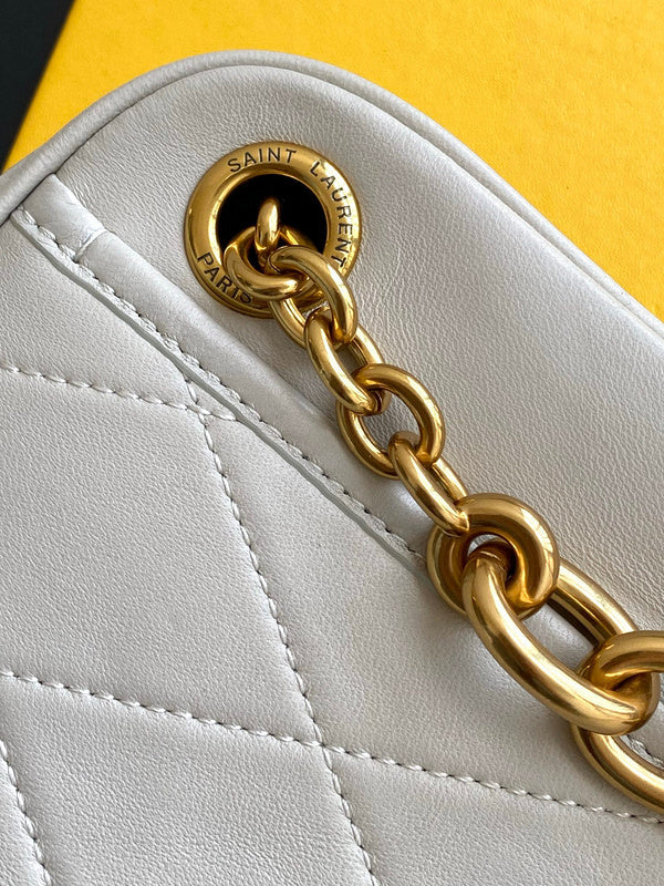 Amelia - YSL Bag - 4173