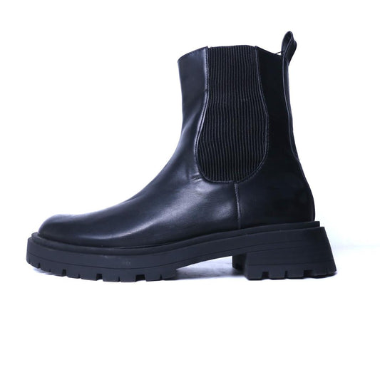 PULL & BEAR COLLECTION