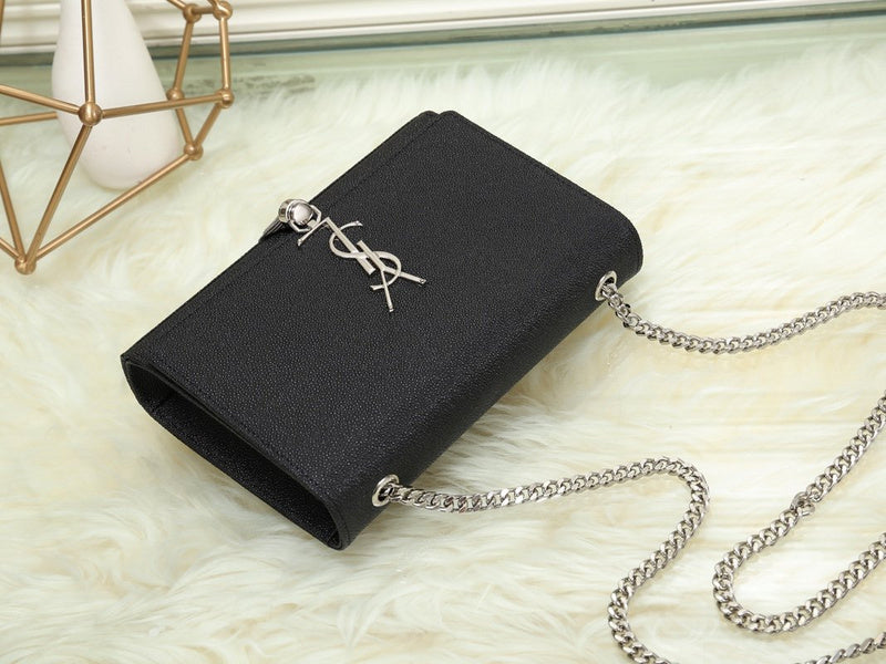 Amelia - YSL Bag - 3552