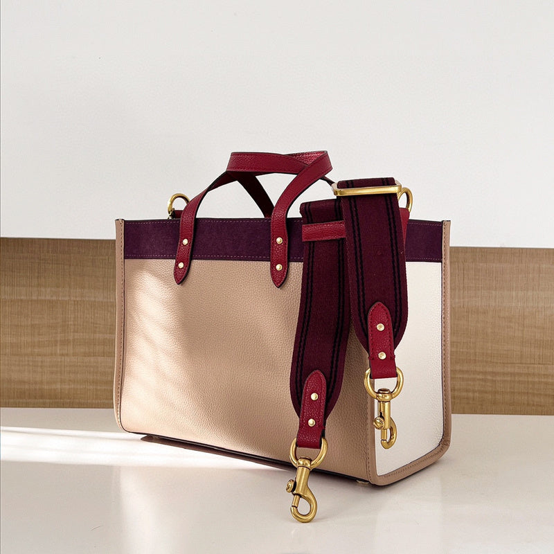 Amelia-i CAH Bags - 066