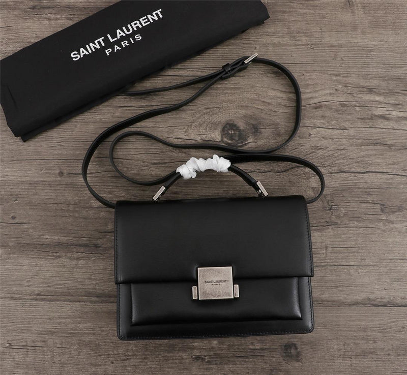 Amelia - YSL Bag - 2837