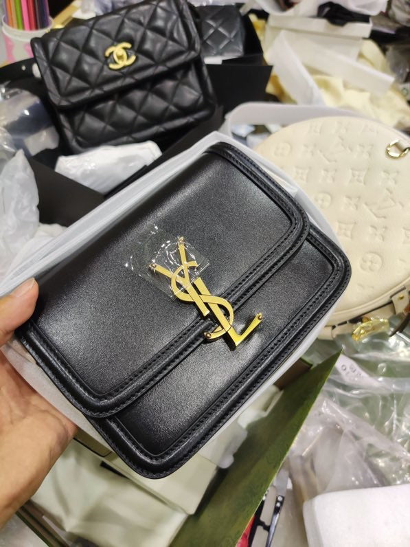 Amelia - YSL Bag - 3698