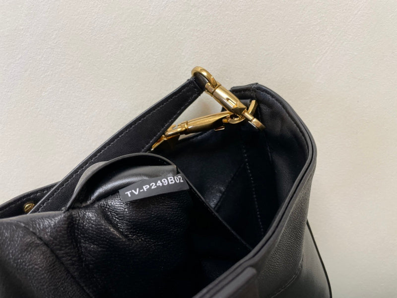 Amelia's Bag Gallery - VEL Bags - 1359