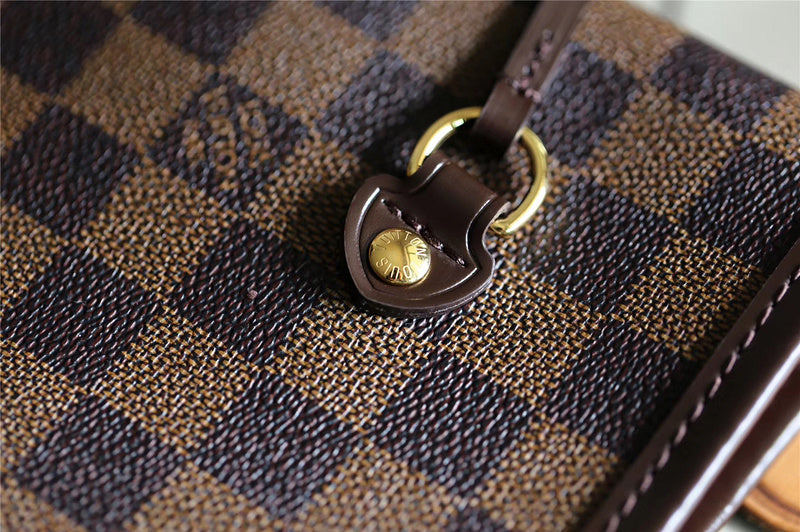 Fan Fashion Lu-Vi bags - 8108