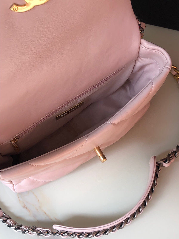 Wellow Bags - Chanel - Bags  - 472
